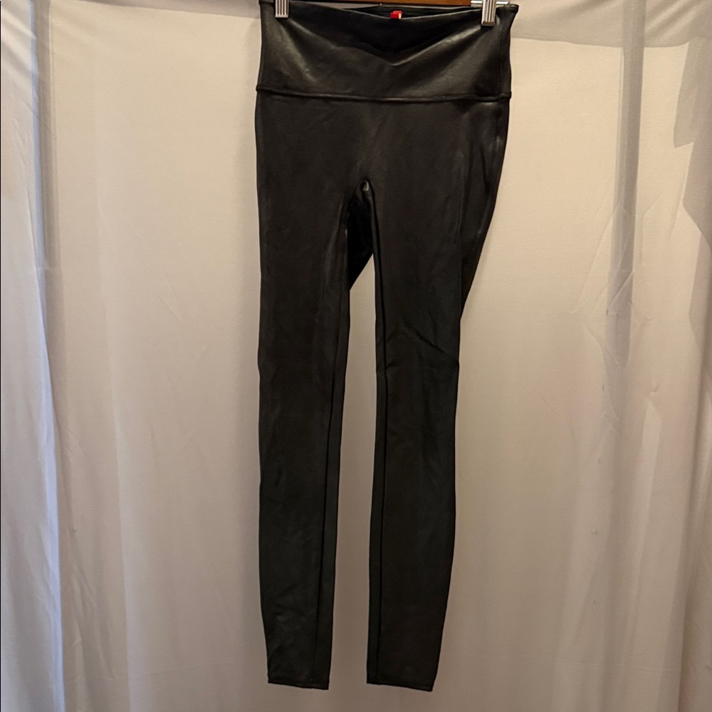 Spanx Faux Leather Leggings - Size M
